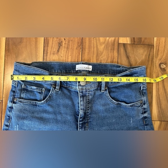 Loft flare crop jeans, size 12/31 - Picture 4 of 7